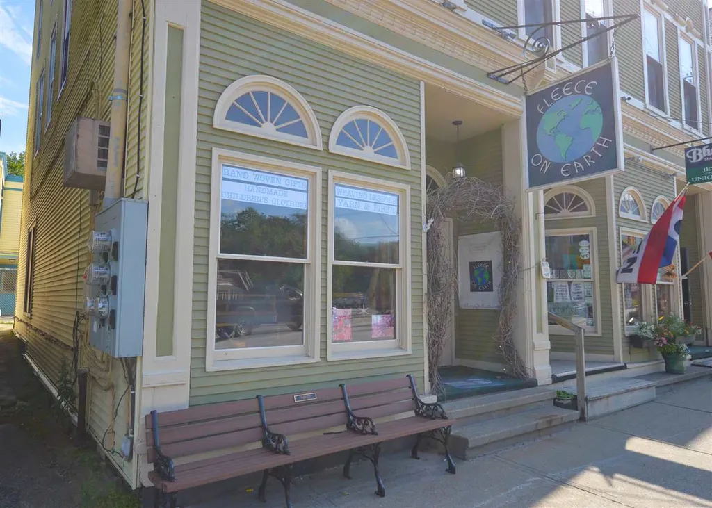158 Main Street Ludlow VT 05149