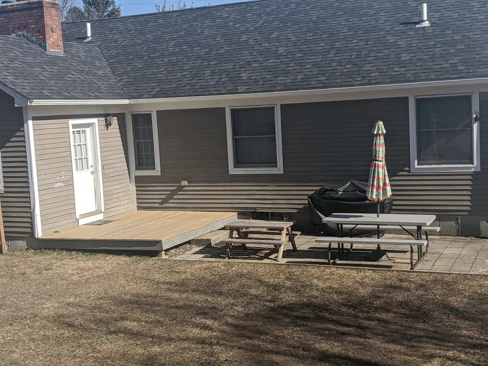 8 Lynwood Lane Manchester NH 03109