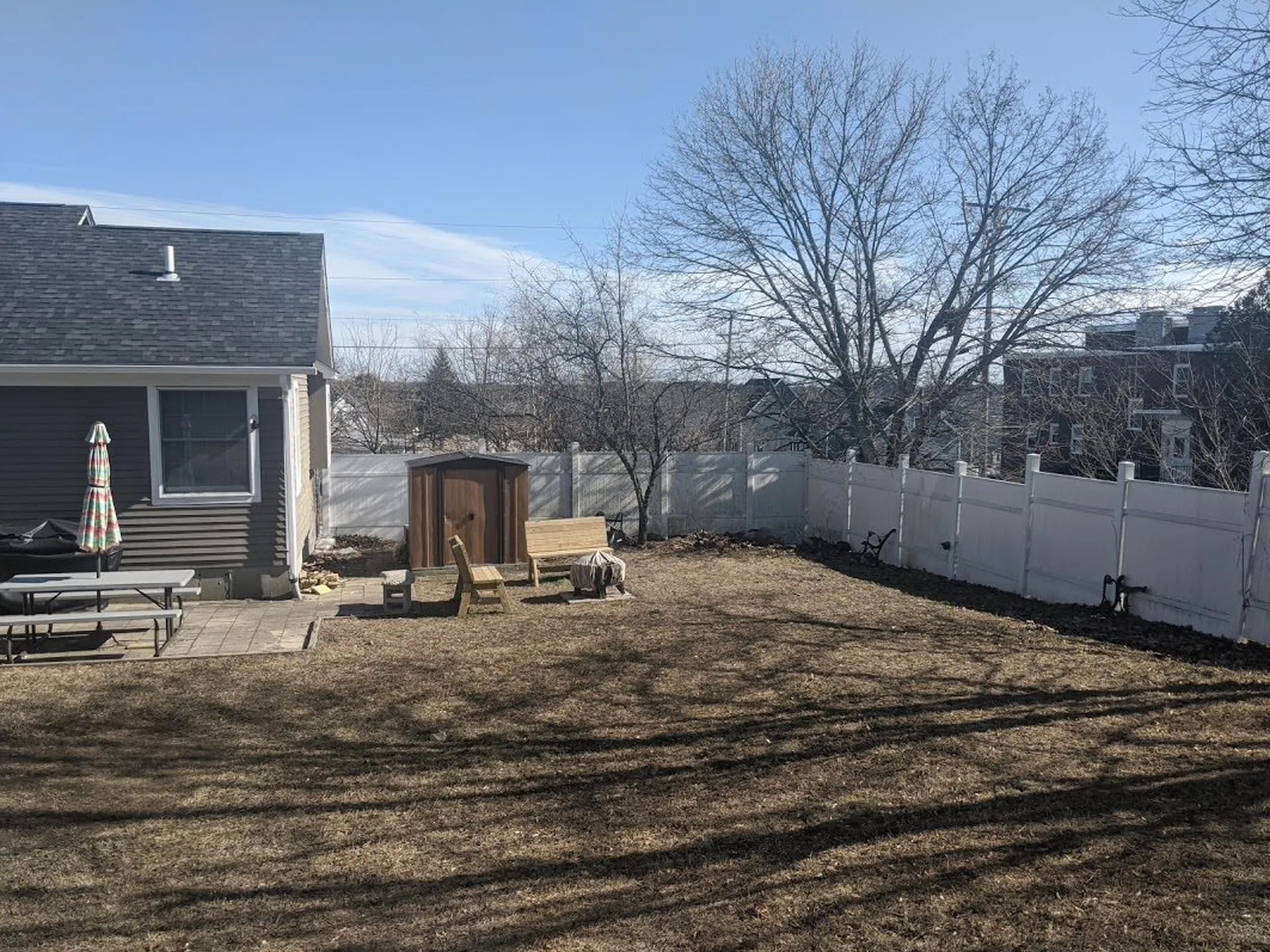 8 Lynwood Lane Manchester NH 03109