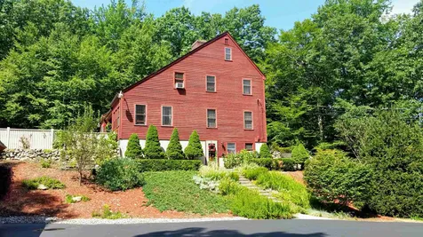 42 Heath Street Newton NH 03858
