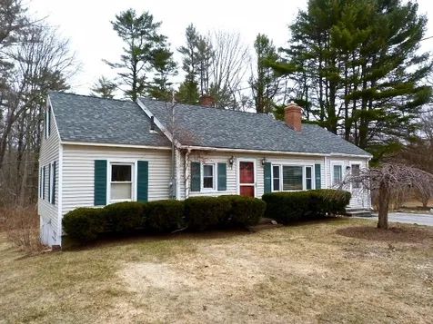 517 N Main Street Wolfeboro NH 03894