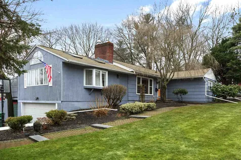 79 E Stark Street Nashua NH 03064