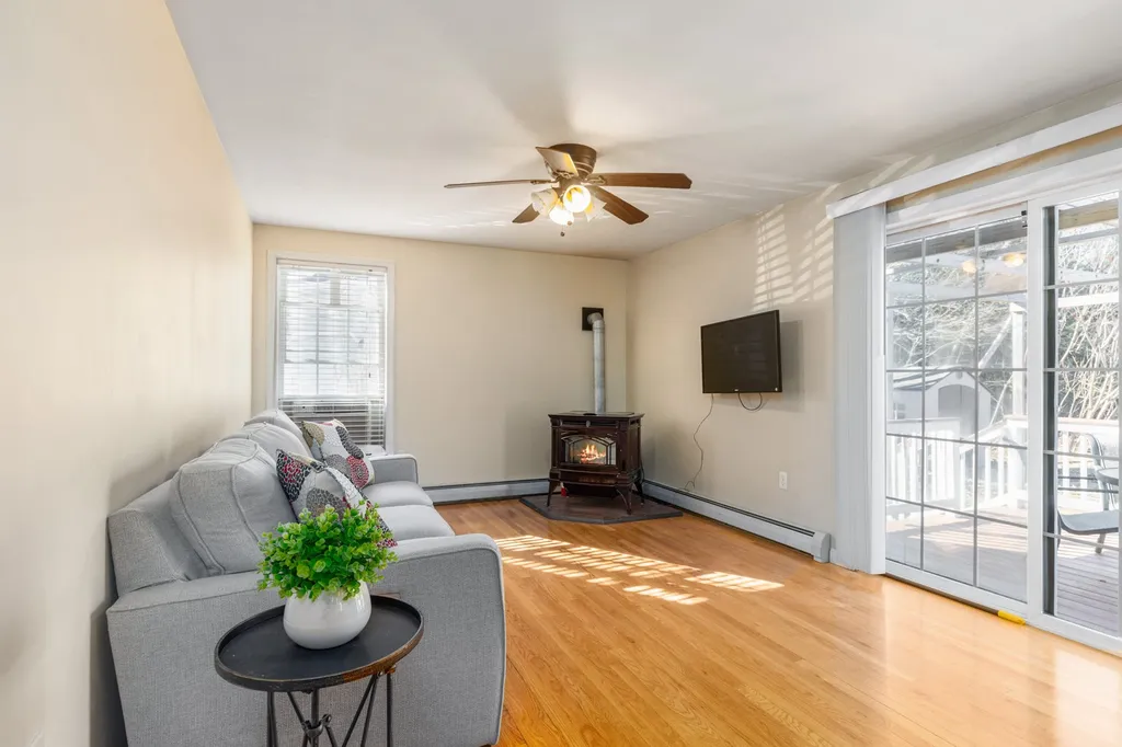 51 Willow Street Dover NH 03820
