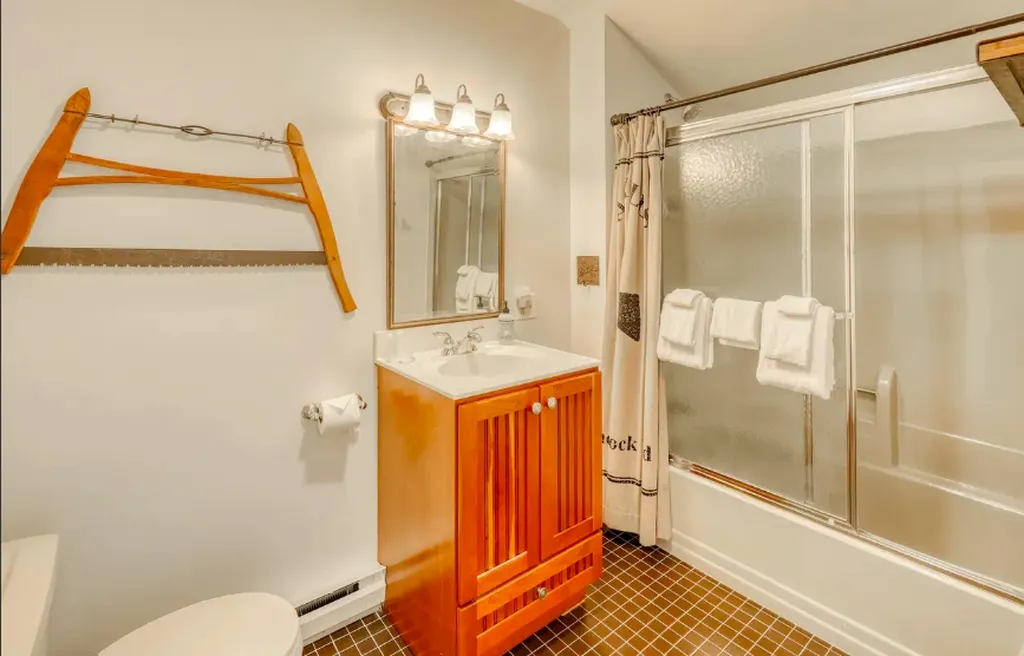 853 Phen Basin Road Fayston VT 05673