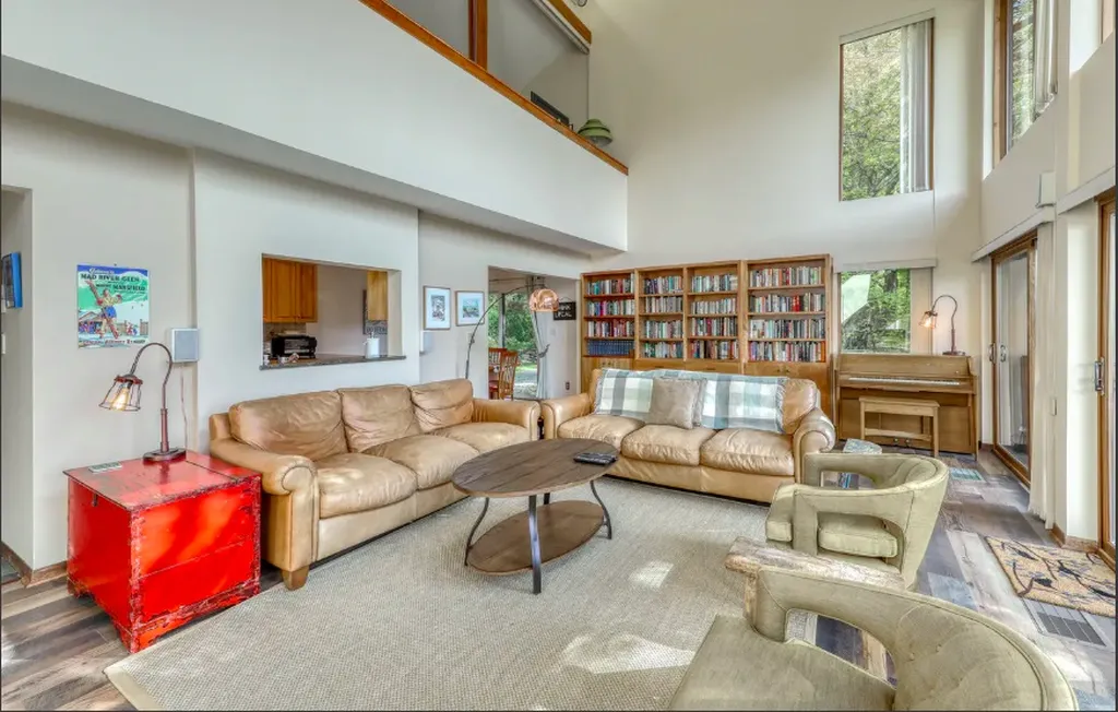 853 Phen Basin Road Fayston VT 05673