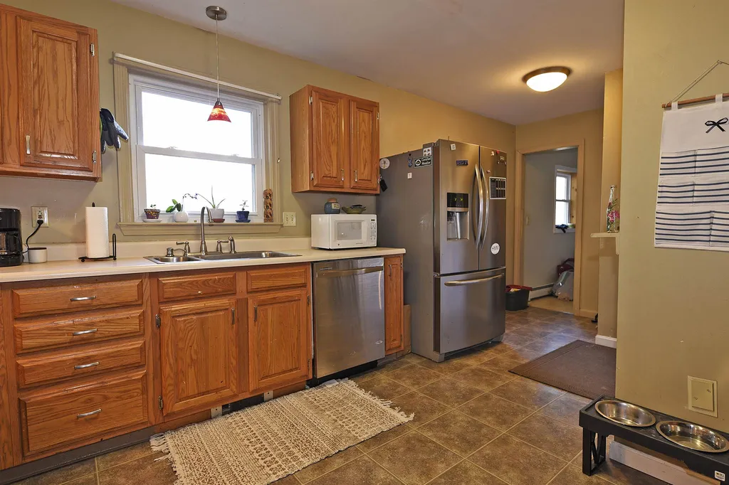 546 N Harbor Road Colchester VT 05446