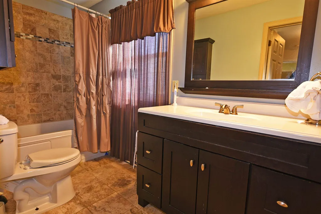 546 N Harbor Road Colchester VT 05446
