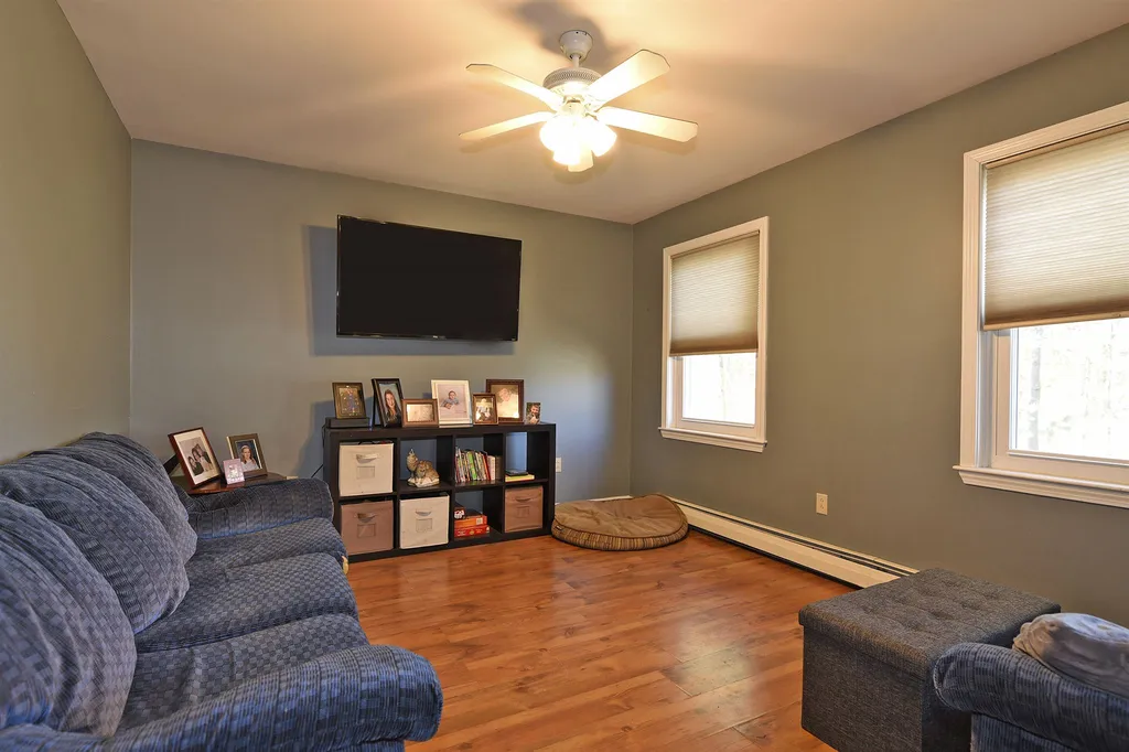 546 N Harbor Road Colchester VT 05446