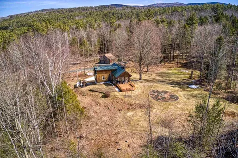 28 Burr Road Cornish NH 03745