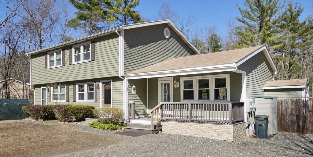 304 Island Pond Road Derry, NH Real Estate Property MLS 4799017