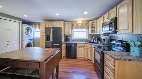 304 Island Pond Road Derry NH 03038
