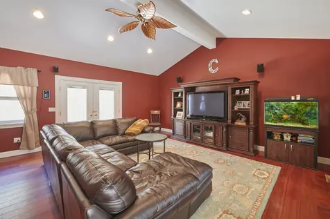 304 Island Pond Road Derry NH 03038