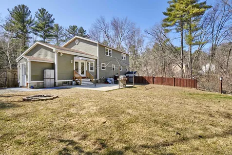 304 Island Pond Road Derry NH 03038