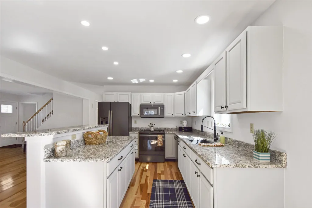 19 Elise Drive Berwick ME 03901