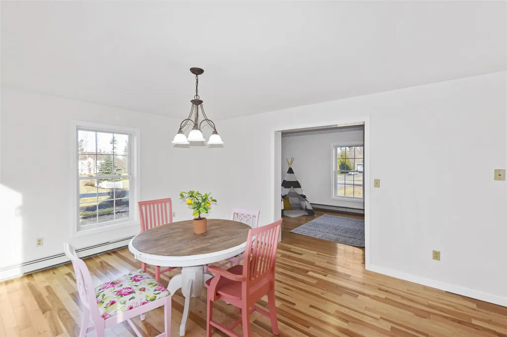 19 Elise Drive Berwick ME 03901