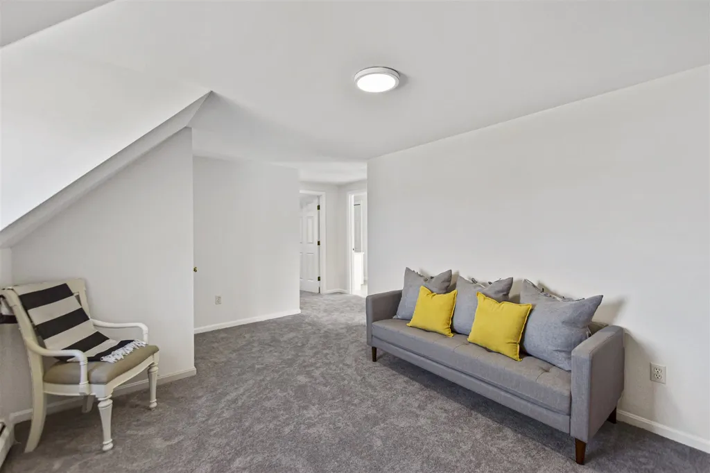 19 Elise Drive Berwick ME 03901