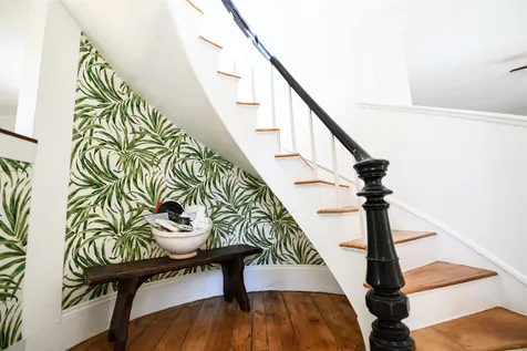 52 Old Dennett Road Kittery ME 03904