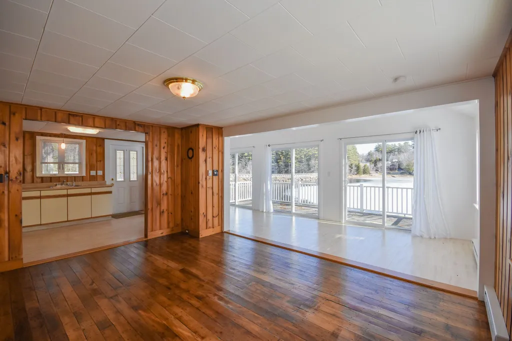 54 Kingsbury Drive Milton NH 03851