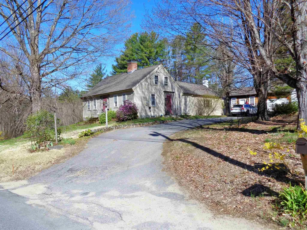 272 Murray Hill Road Hill NH 03243