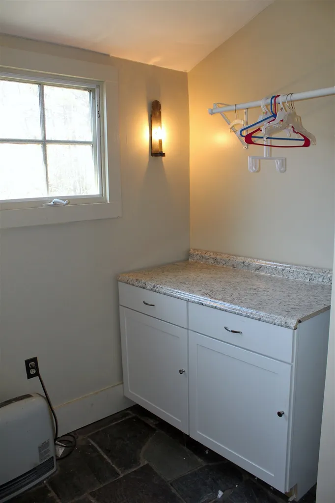 272 Murray Hill Road Hill NH 03243