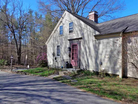 272 Murray Hill Road Hill NH 03243