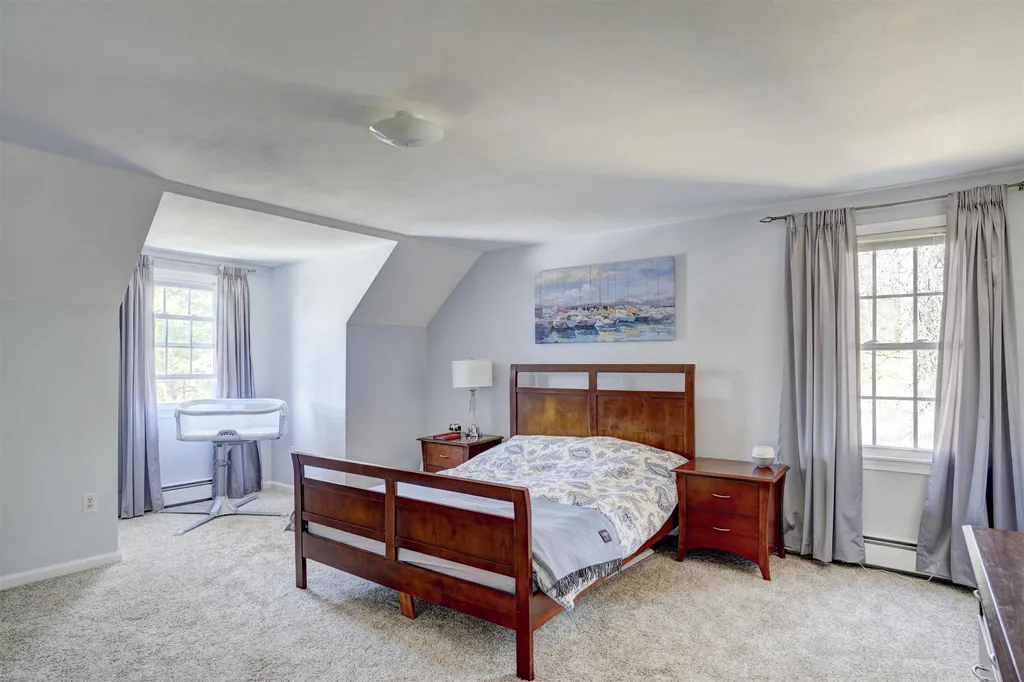 8 Hardwood Road Windham NH 03087
