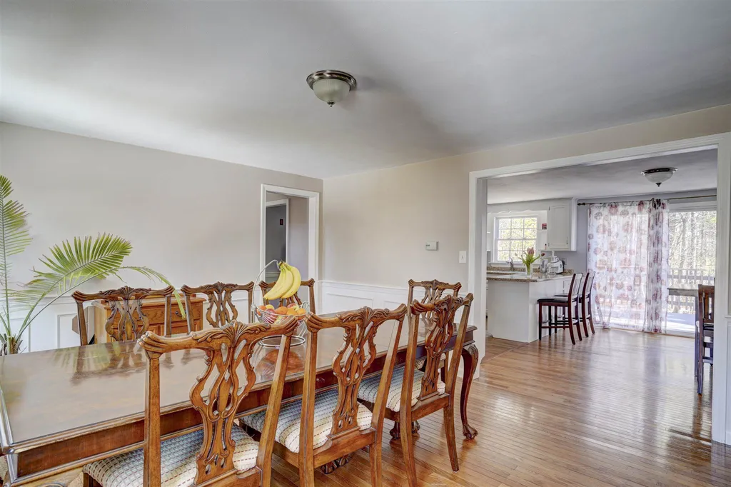 8 Hardwood Road Windham NH 03087