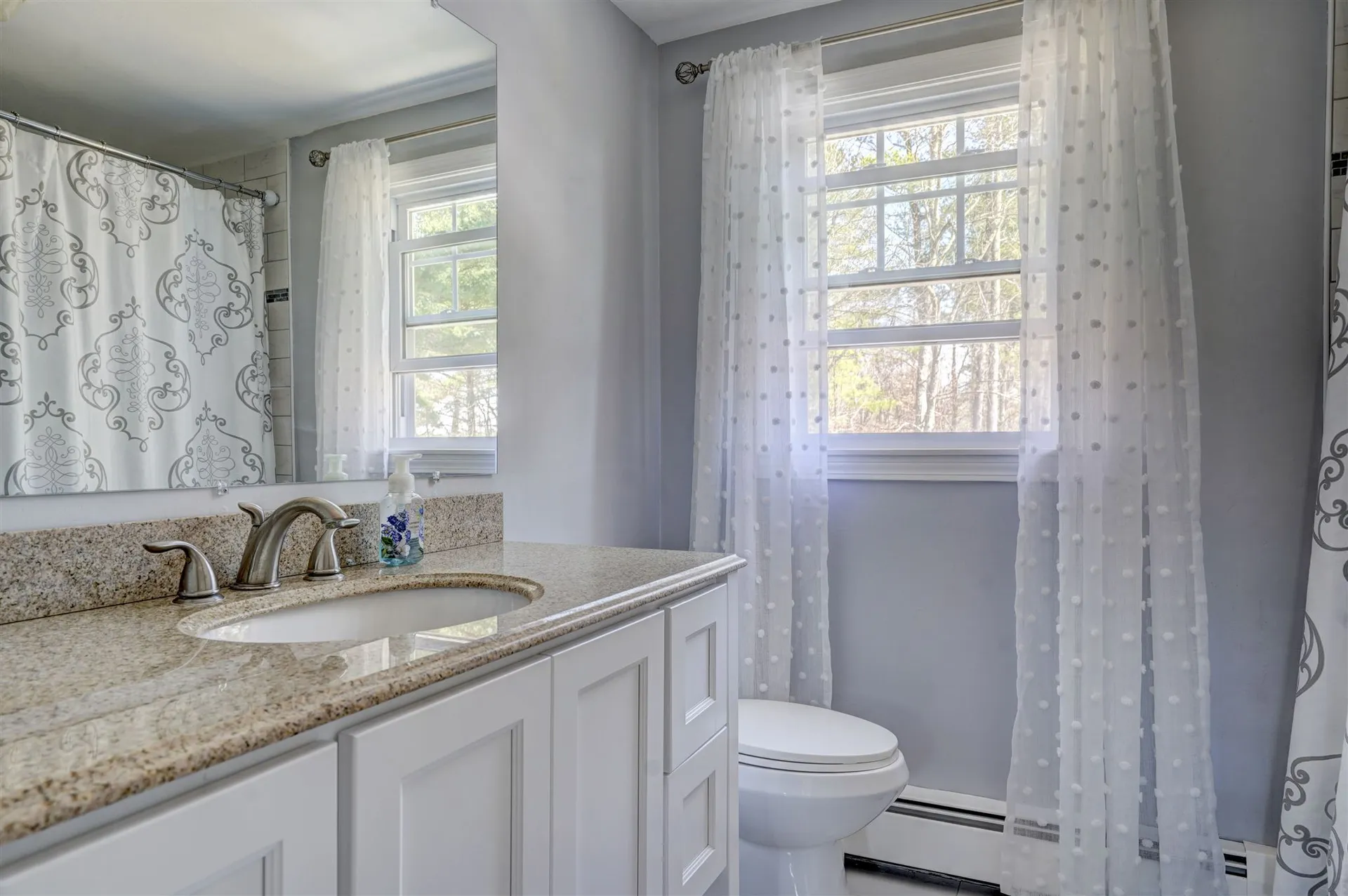8 Hardwood Road Windham NH 03087