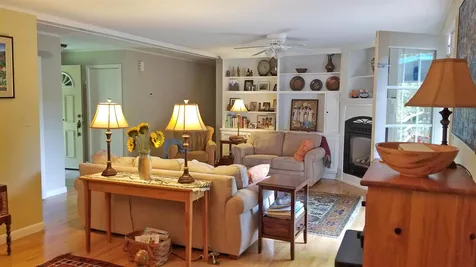 231 Carriage Hill Road Brattleboro VT 05301