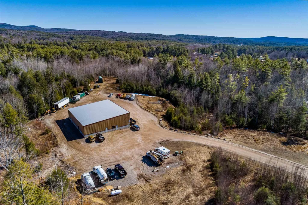 569 Laconia Road Belmont NH 03220