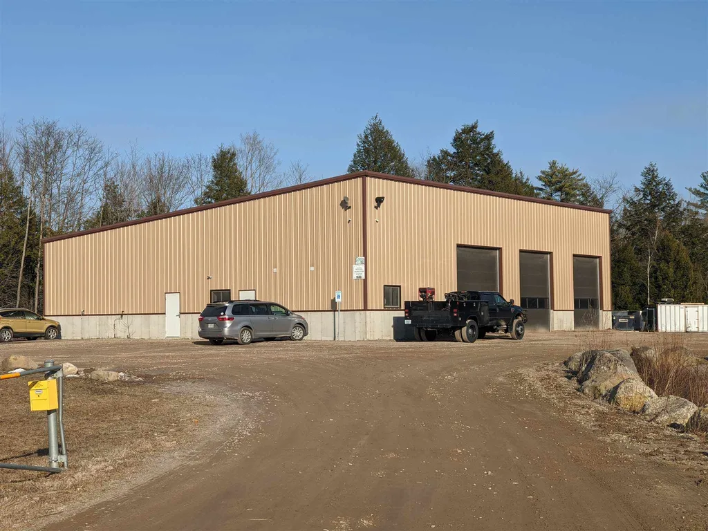 569 Laconia Road Belmont NH 03220
