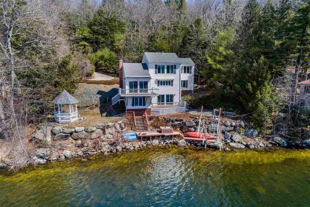 111 Leighton Avenue Laconia NH 03246
