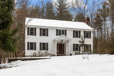 36 Moharimet Drive Madbury NH 03823