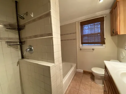 13 Tennyson Avenue Dover NH 03820