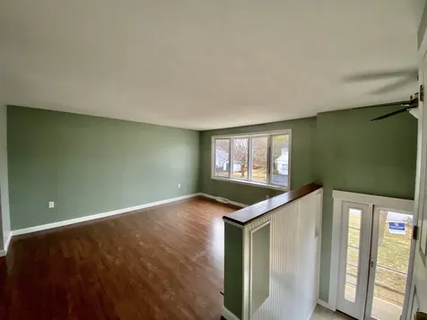 13 Tennyson Avenue Dover NH 03820