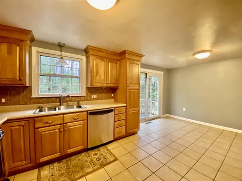 13 Tennyson Avenue Dover NH 03820