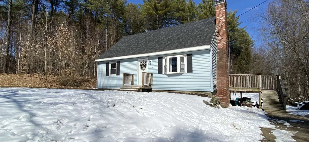 113 Bog Road Hillsborough NH 03244