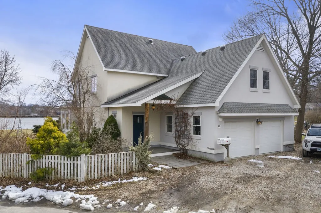 101 Mill Pond Way Portsmouth NH 03801