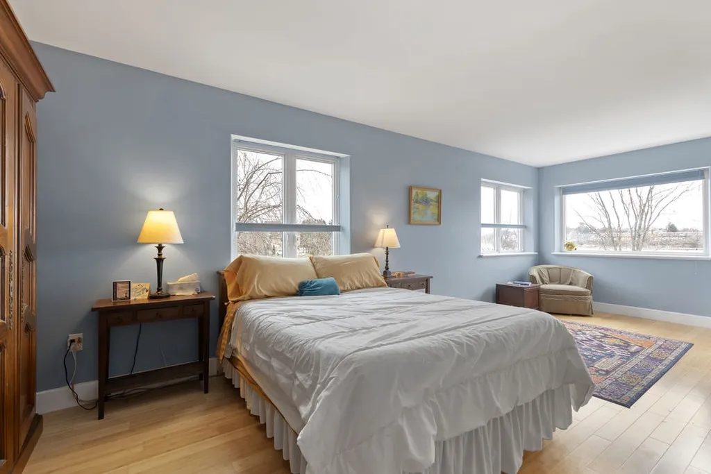 101 Mill Pond Way Portsmouth NH 03801