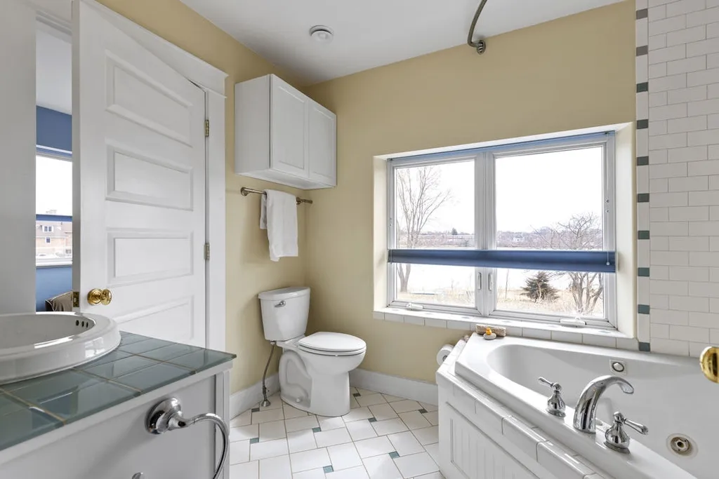 101 Mill Pond Way Portsmouth NH 03801