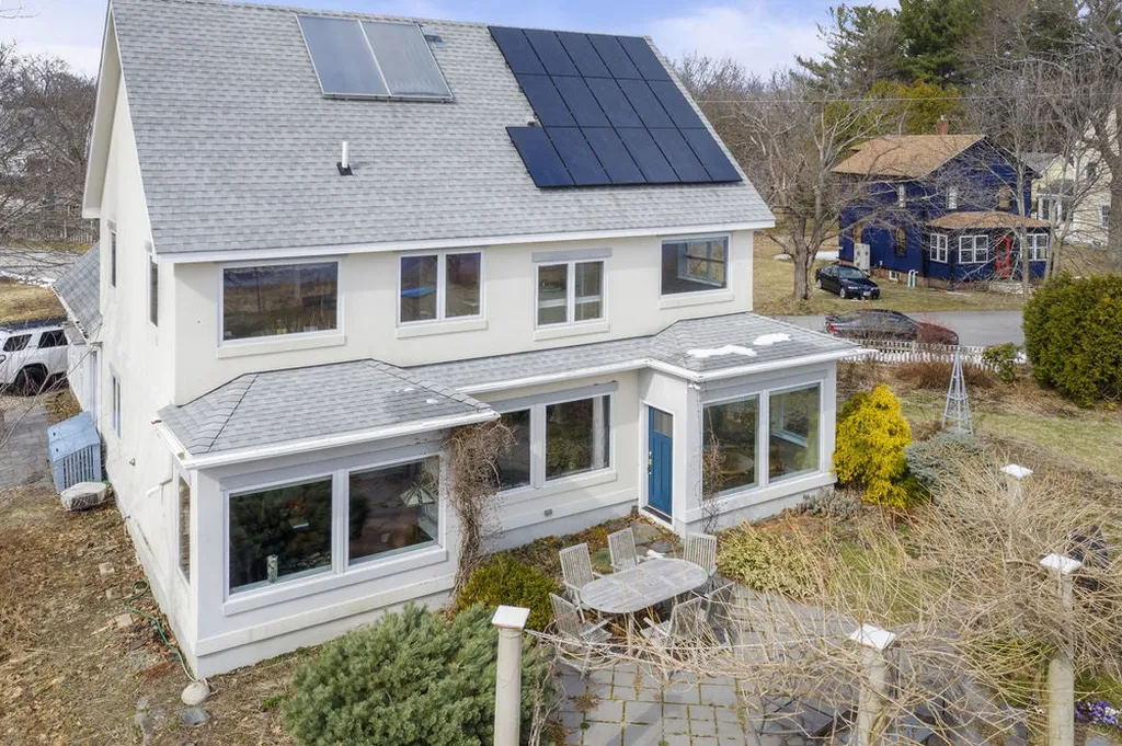101 Mill Pond Way Portsmouth NH 03801