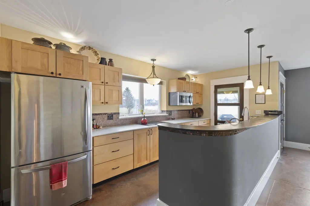 101 Mill Pond Way Portsmouth NH 03801