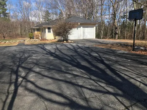57 Campbell Road Bedford NH 03110