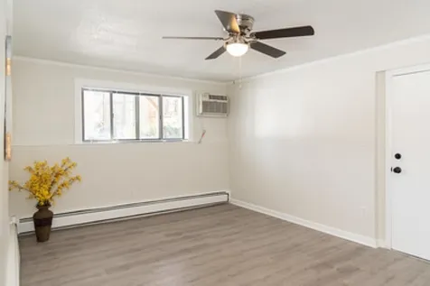 1 Lancelot Court Salem NH 03079
