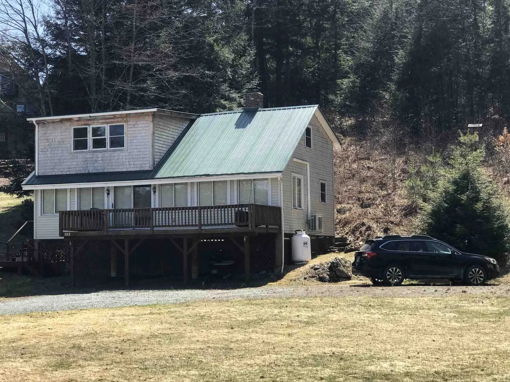 105 Ellis Lane Newbury VT 05051