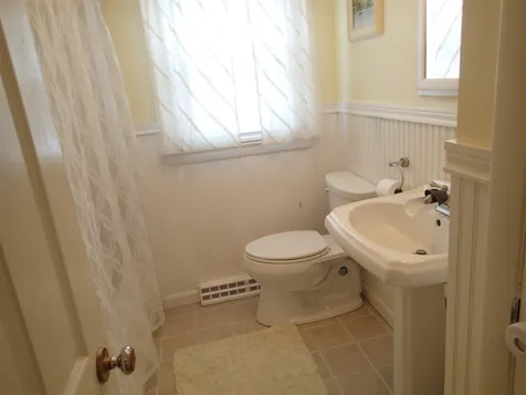3 Budron Avenue Salem NH 03079