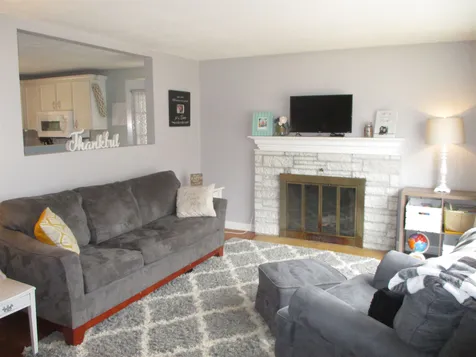 3 Budron Avenue Salem NH 03079