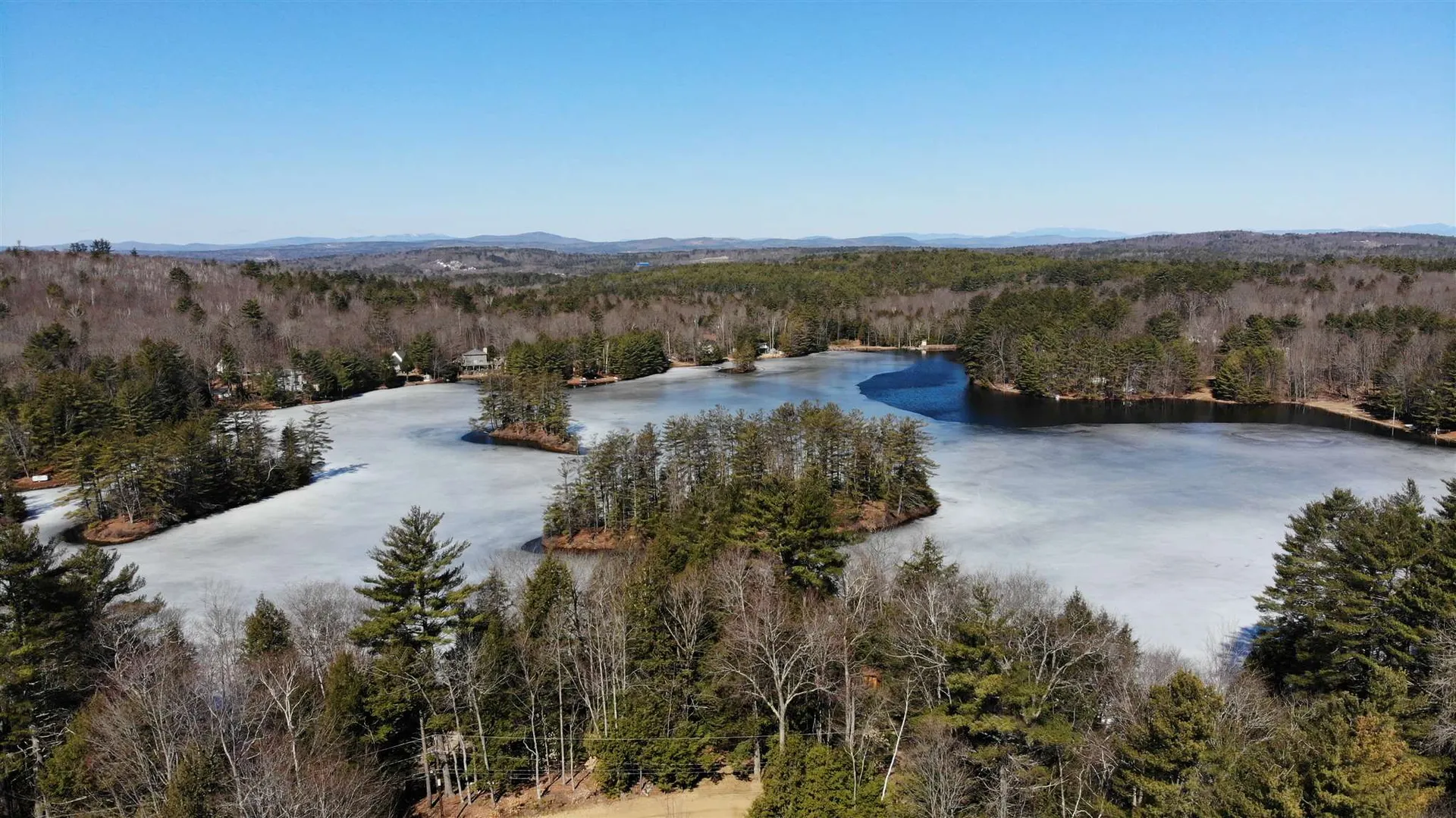 14 Dock Road Belmont NH 03220