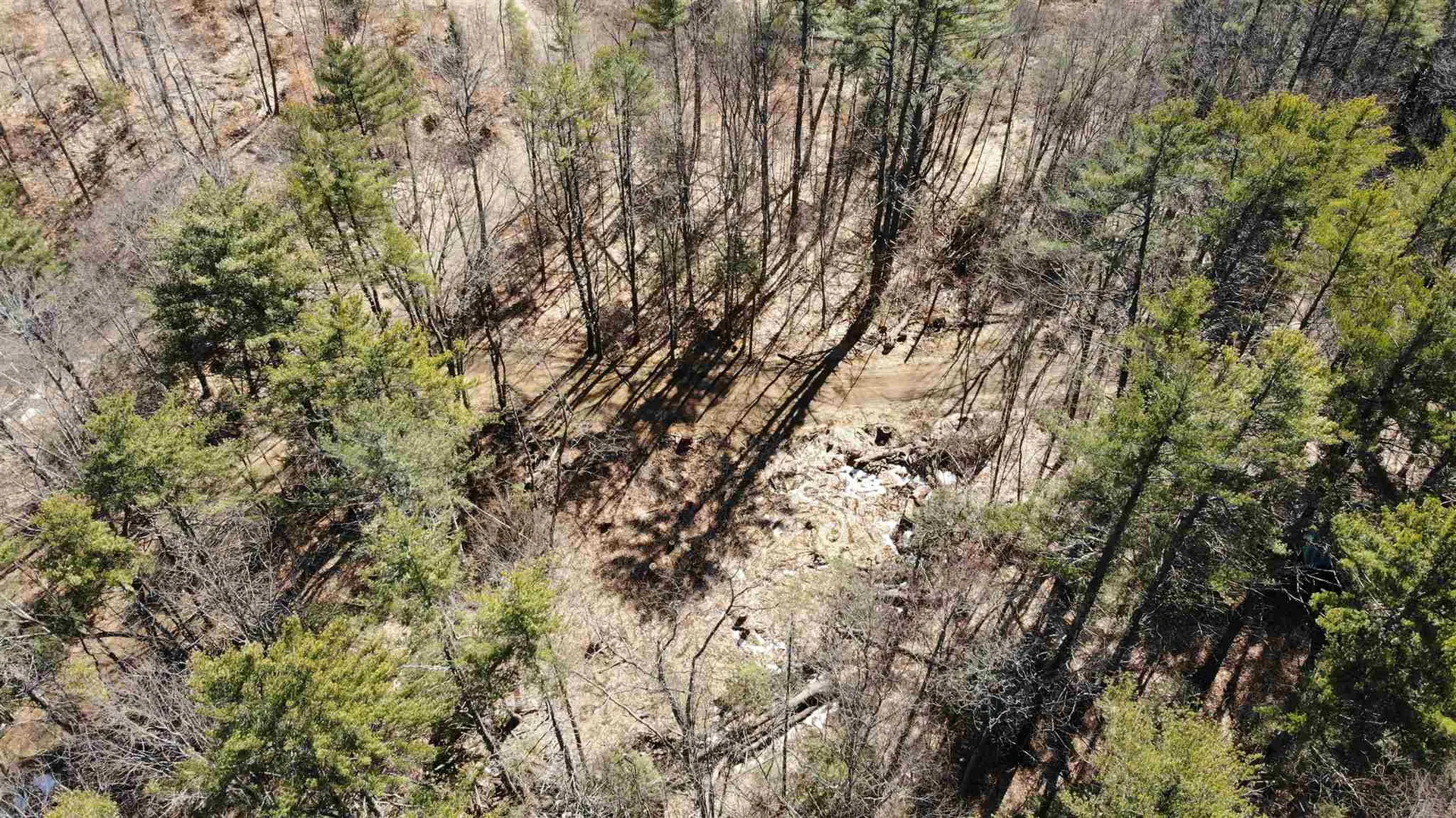 14 Dock Road Belmont NH 03220