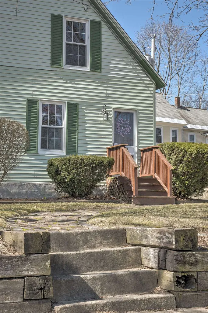 108 Forest Street Keene NH 03431